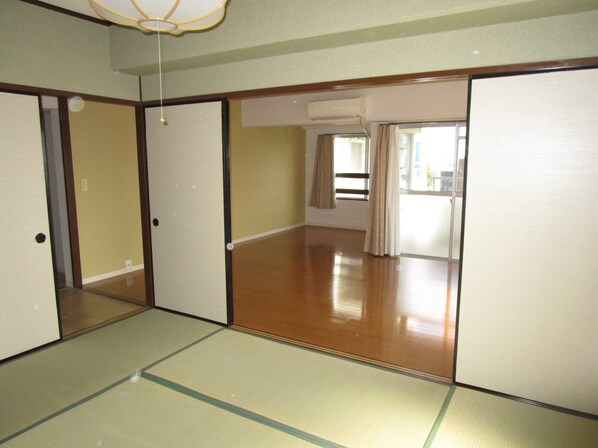 リバーサイド小島の物件内観写真